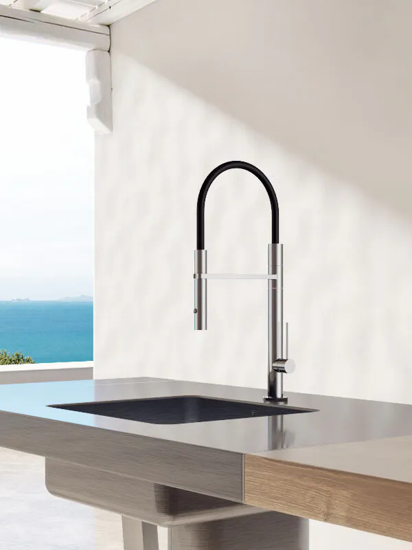 Waterline Küchenmischer Edelstahl mit Hintergrund